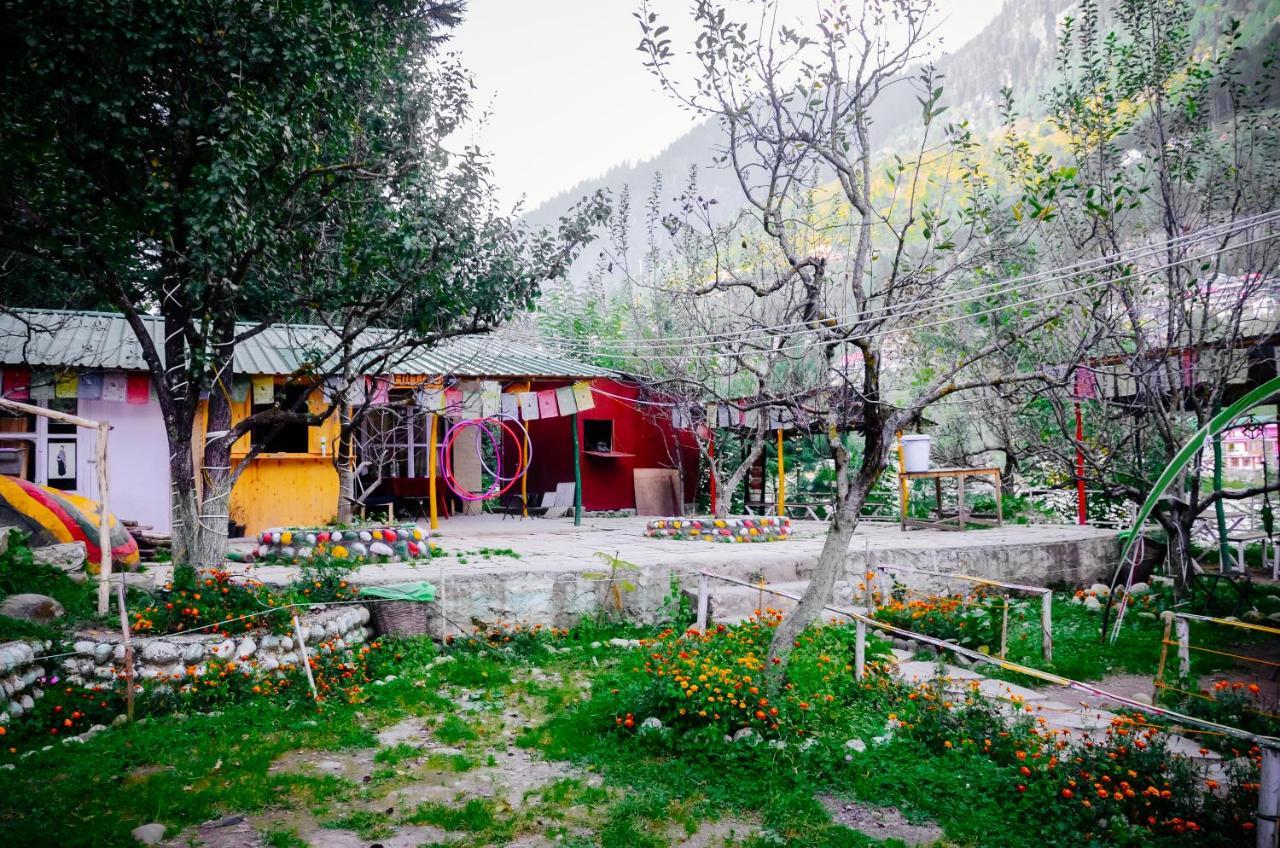 Himtrek Riverside Camps & Hostel Manali Ngoại thất bức ảnh