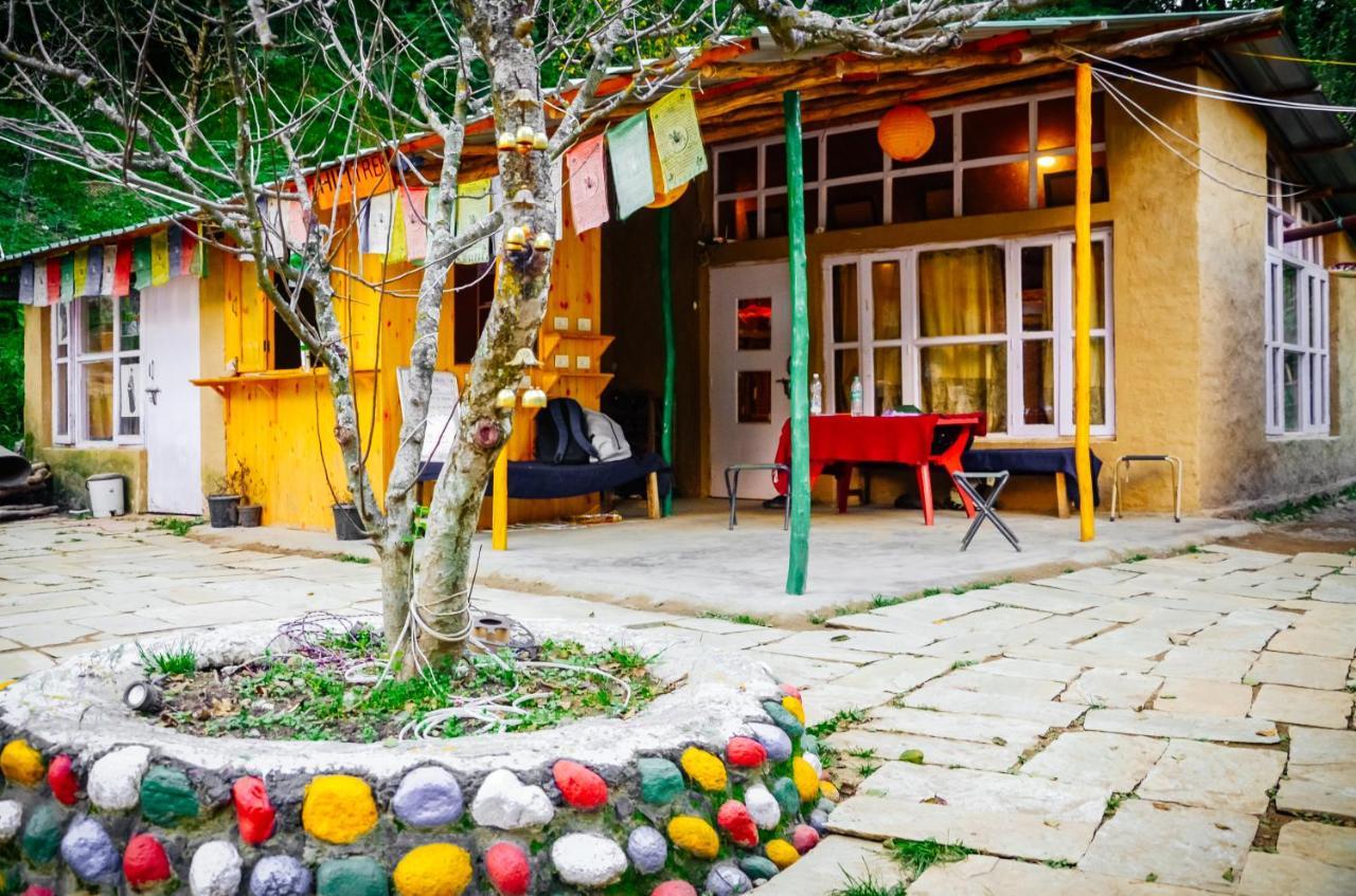 Himtrek Riverside Camps & Hostel Manali Ngoại thất bức ảnh