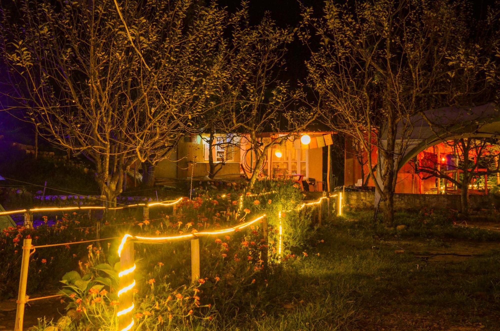 Himtrek Riverside Camps & Hostel Manali Ngoại thất bức ảnh